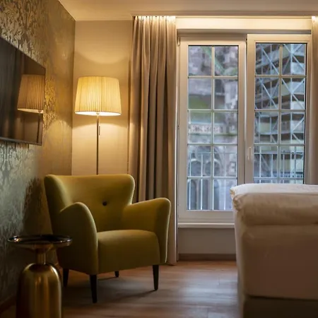 Hotel Rappen Am Munsterplatz